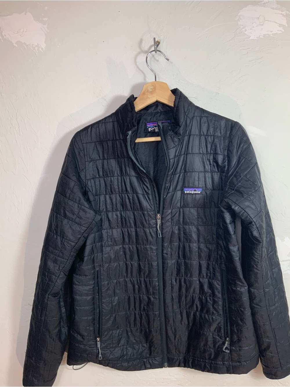Patagonia Black Nano Puff Quilted Jacket Size M Lightweight Warm Coat